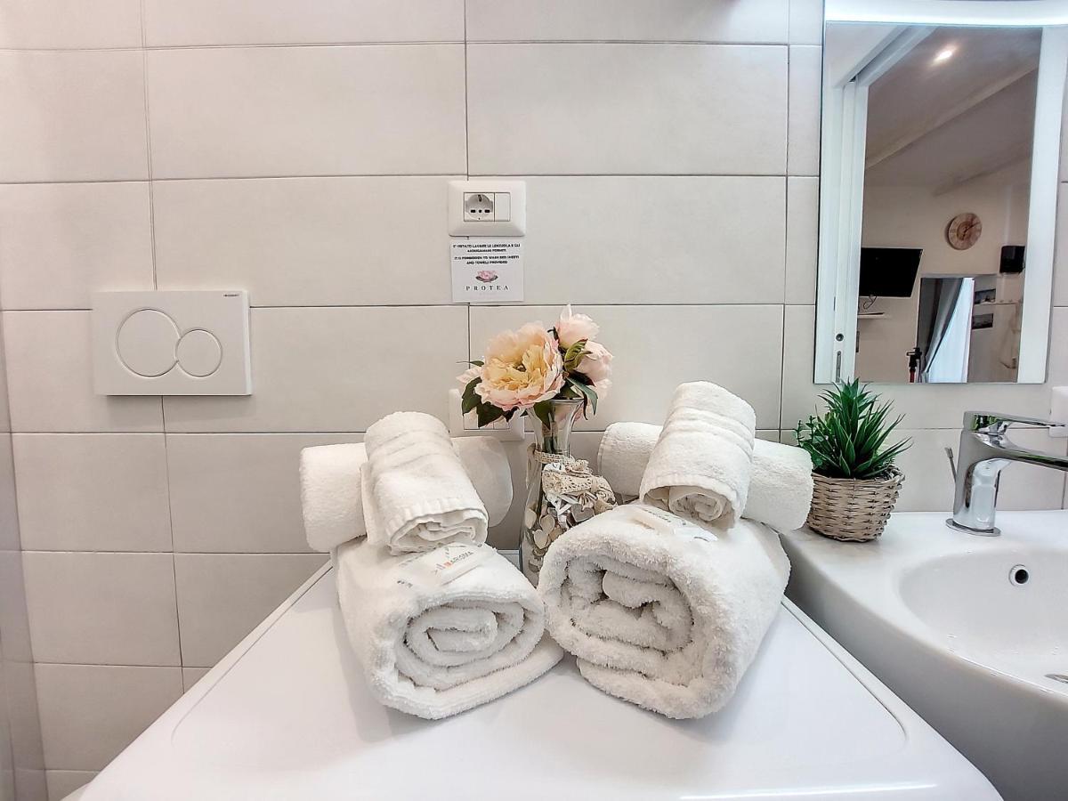 Protea House Apartment อาลเกโร ภายนอก รูปภาพ
